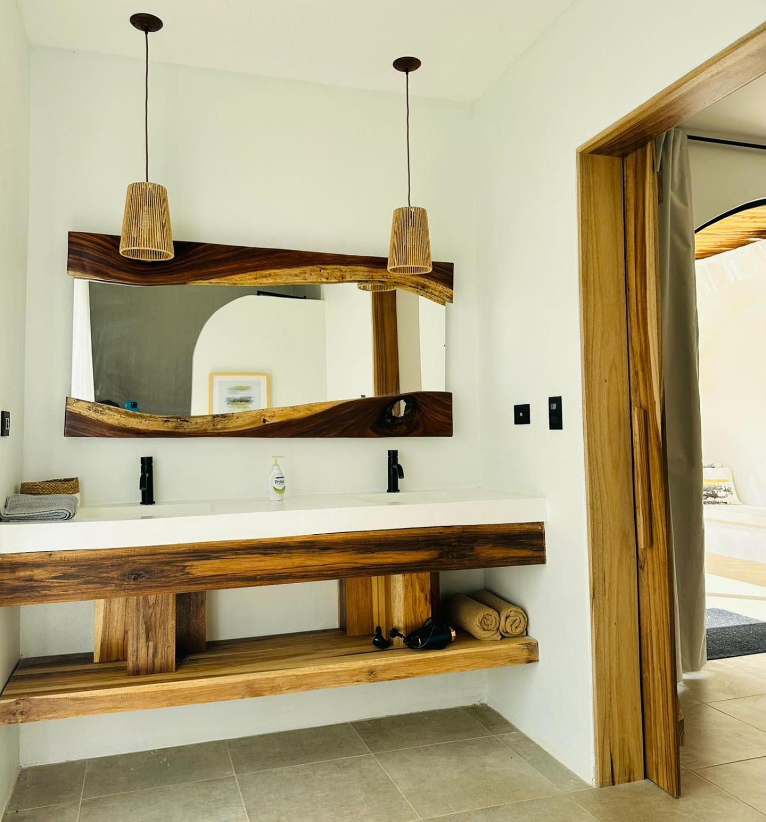 Las Guapas Villas Tamarindo Exterior photo