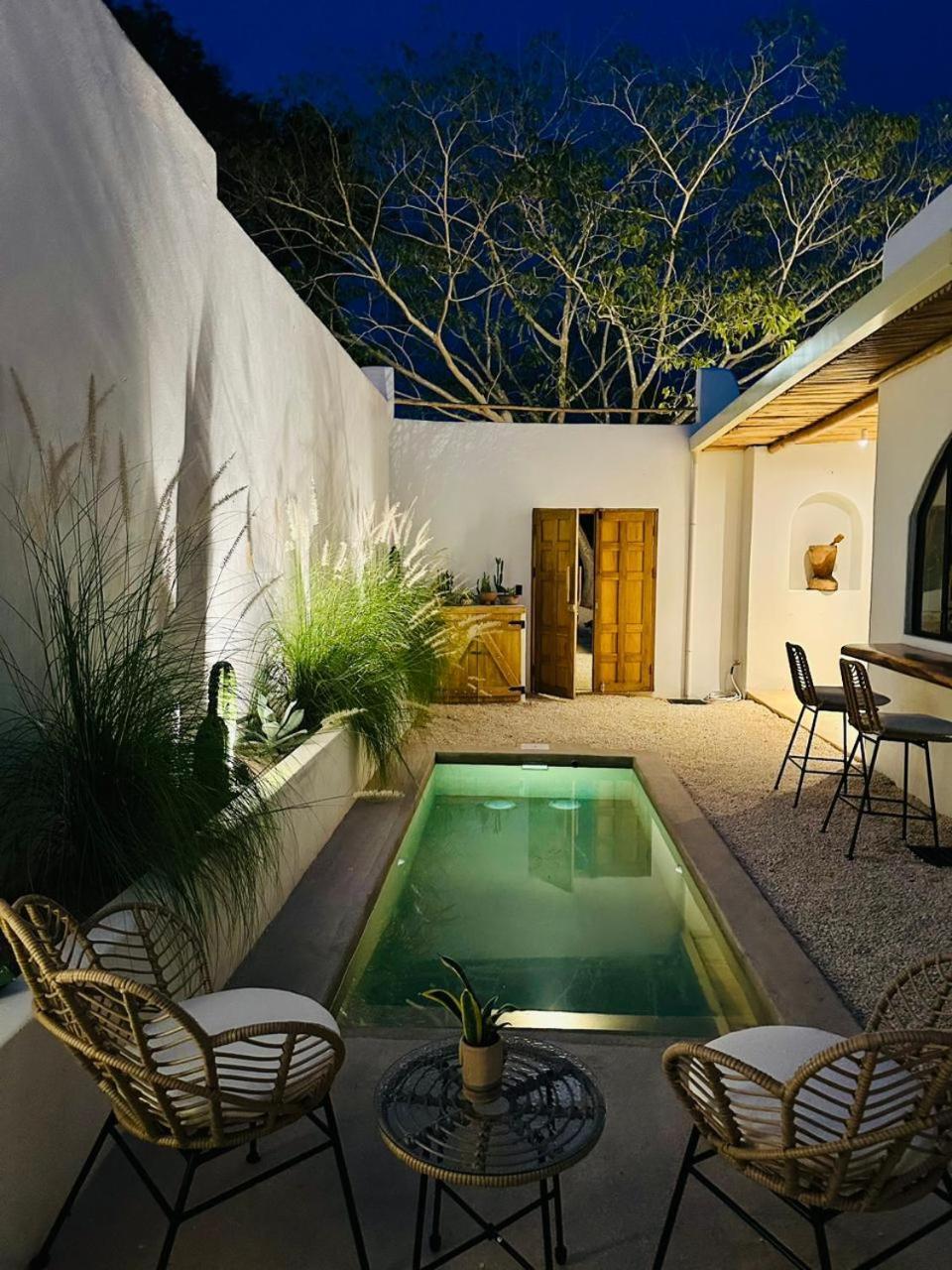Las Guapas Villas Tamarindo Exterior photo