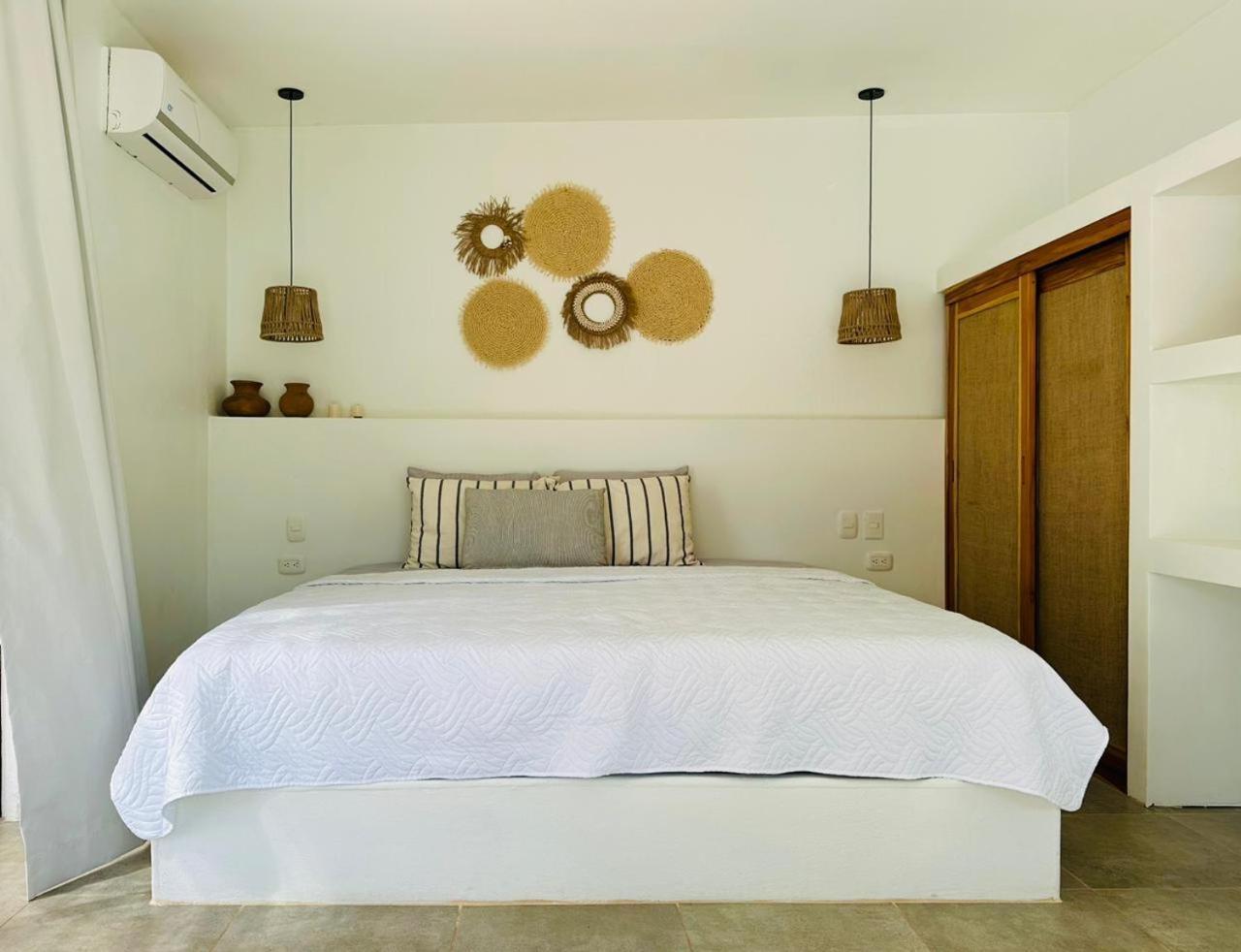 Las Guapas Villas Tamarindo Exterior photo