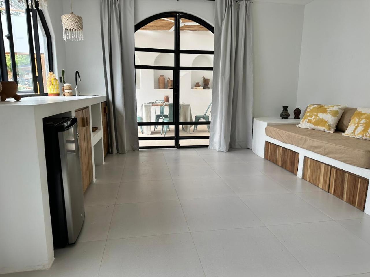Las Guapas Villas Tamarindo Exterior photo